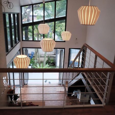 18 In Town Homestay Chiang Mai Esterno foto