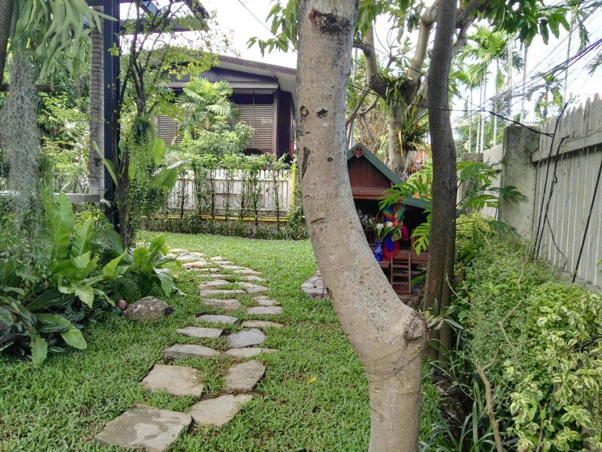 18 In Town Homestay Chiang Mai Esterno foto