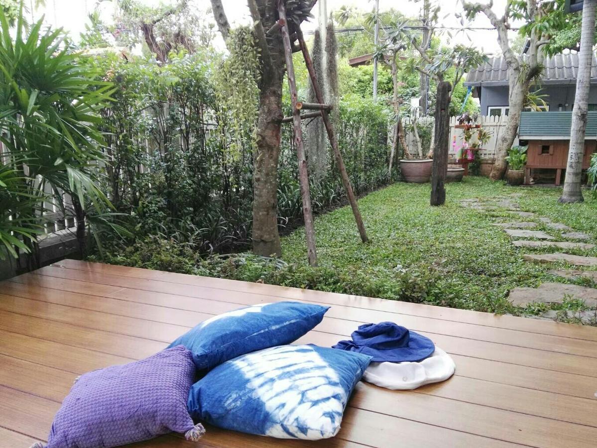 18 In Town Homestay Chiang Mai Esterno foto