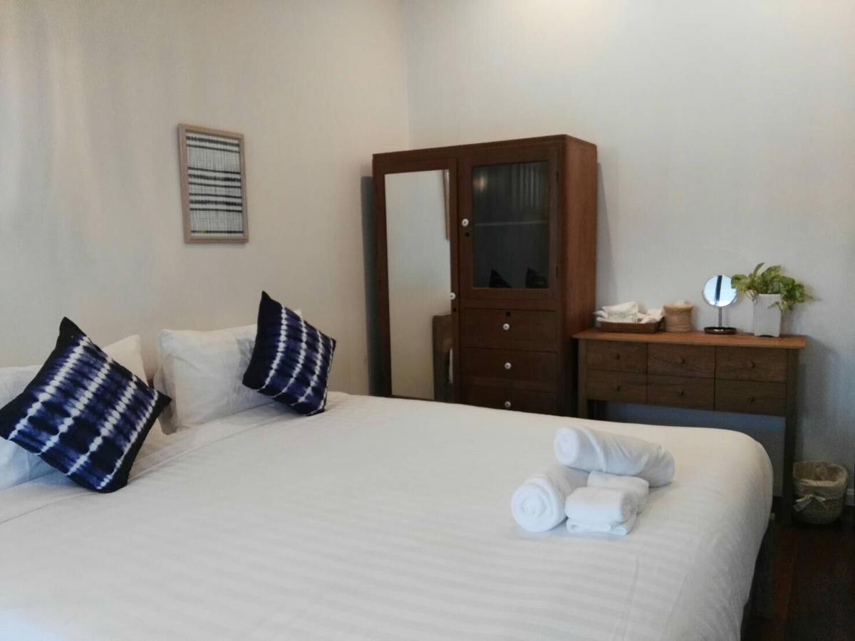 18 In Town Homestay Chiang Mai Esterno foto