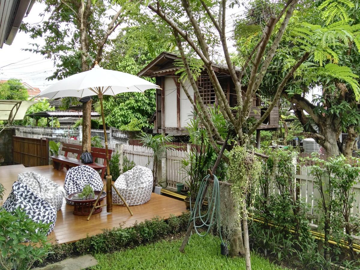 18 In Town Homestay Chiang Mai Esterno foto