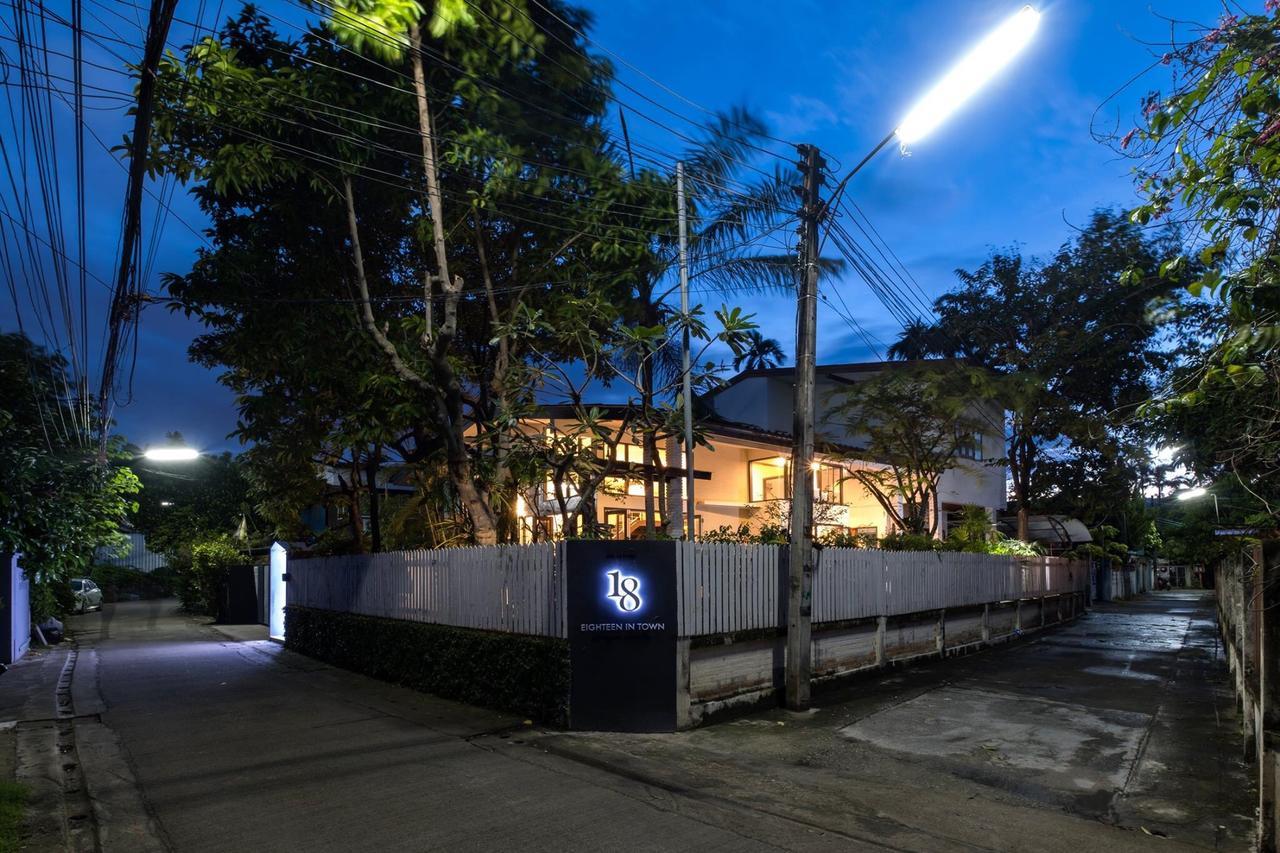 18 In Town Homestay Chiang Mai Esterno foto